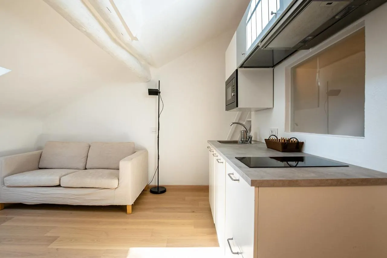 Bocconi Studio Apartment Milan
