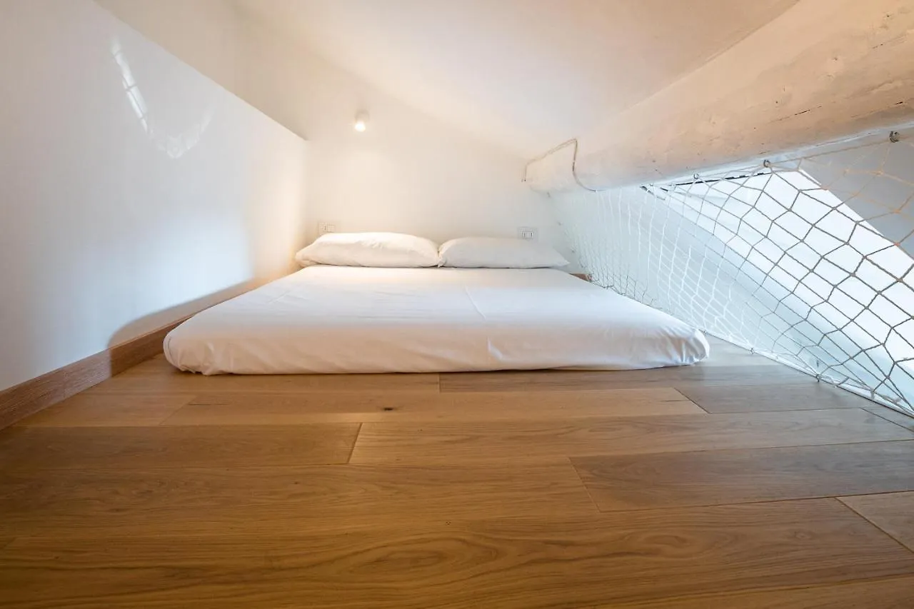 Bocconi Studio Apartment Milan Italy